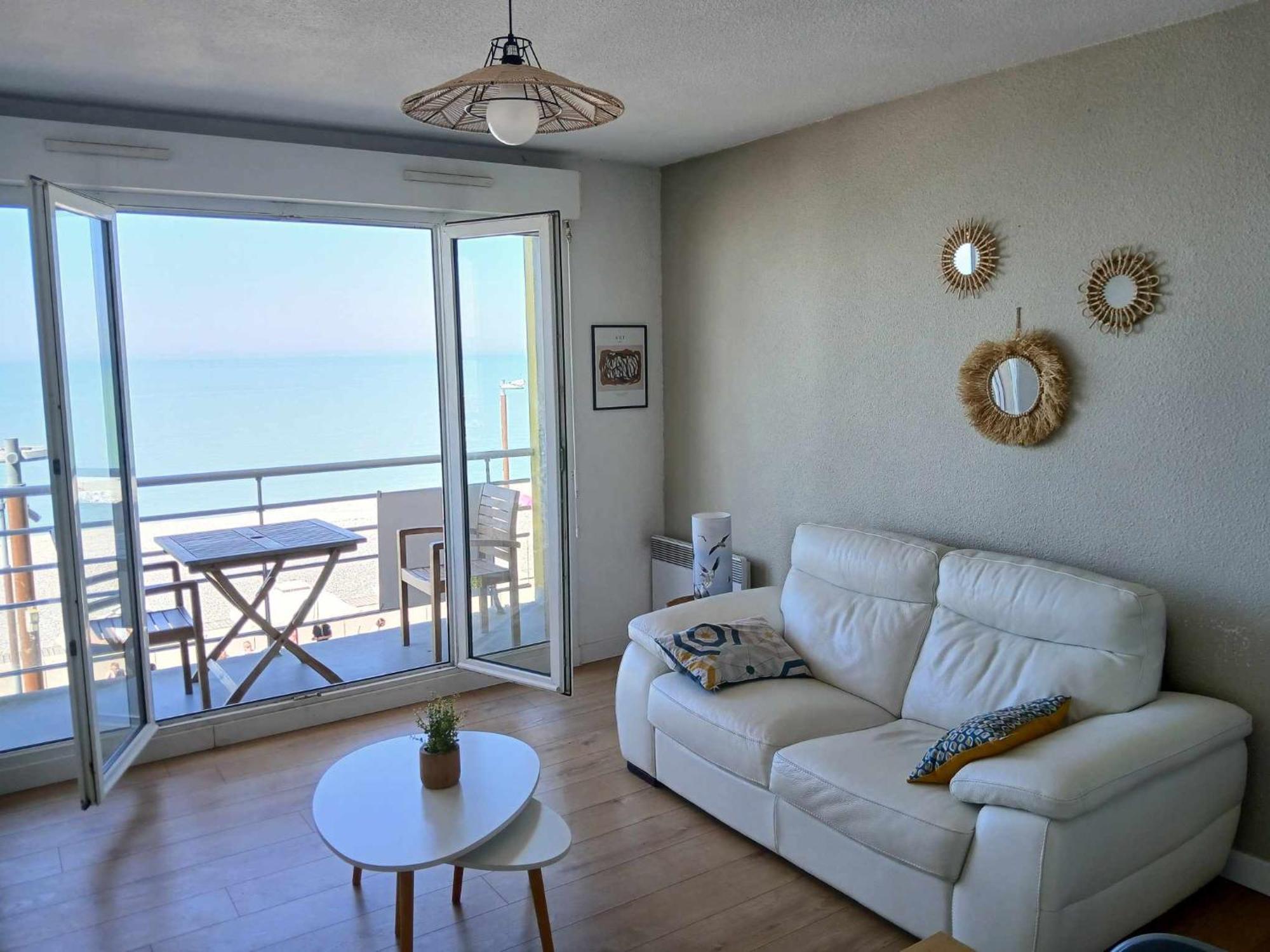 Face A La Mer By Corinne Mers-les-Bains Exterior photo